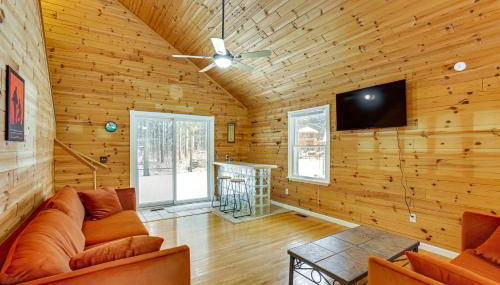 Less Than 1 Mi to Snowmobile Trails Cozy Cadillac Retreat - Foto 1