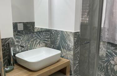 Mondello beach house with terrace 2 steps from the sea - Foto 17