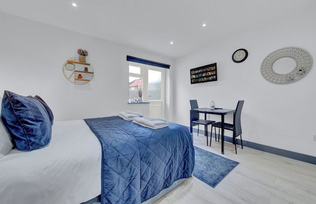 Lovely 1-bed Studio in Feltham - Foto 3