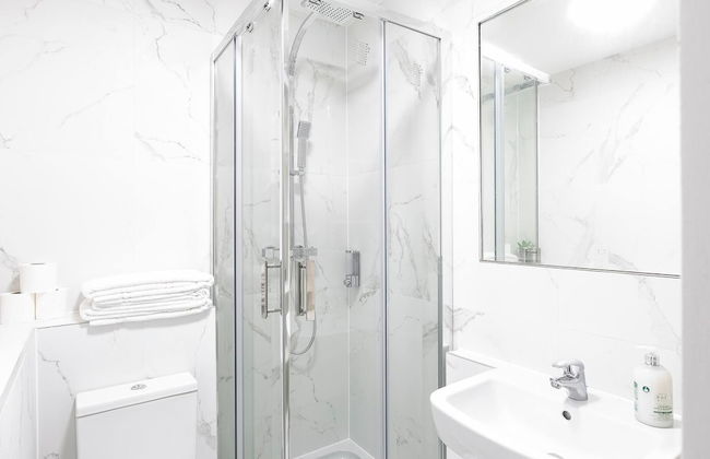 Skyvillion -vineyard Court- Enfield 1-bed Wgarden - Photo 19