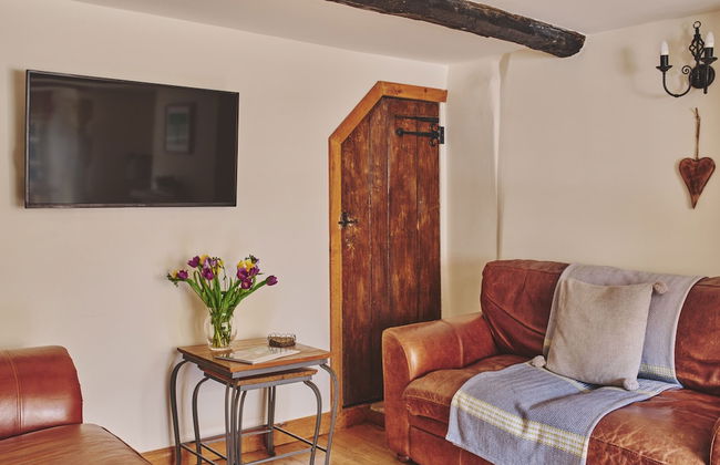 Coniston House - Photo 18