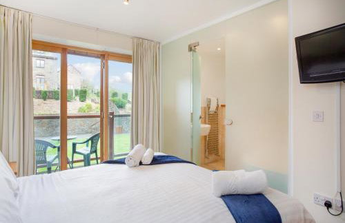 Kingfisher - Photo 10