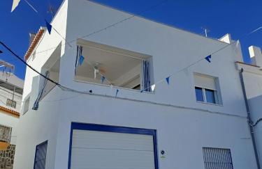 Casa en Salobreña, La Caleta, a 200m de la playa con garaje privado - Foto 2
