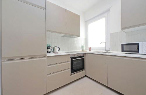 Luminoso appartamento di fronte Metro Piramide - Foto 7