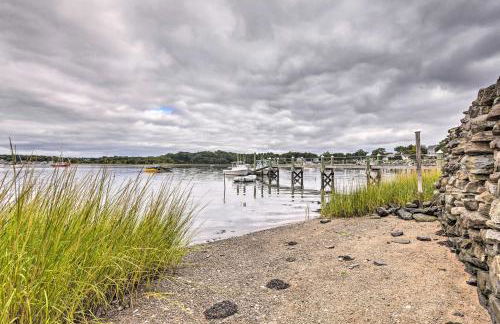 Charming Bristol Cottage with Private Beach! - Foto 30