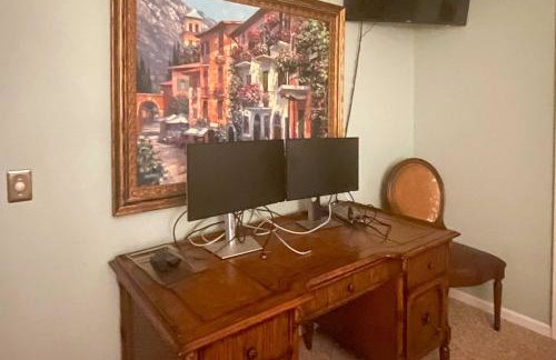 Lake Keowee Resort Condo with Balcony and Pool Access! - Foto 16