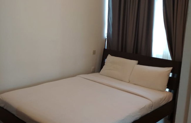 Queens Service Suite at Swiss Garden Residences - Photo 6