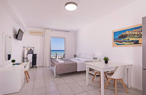 Azure Seaside Apts - Photo 10