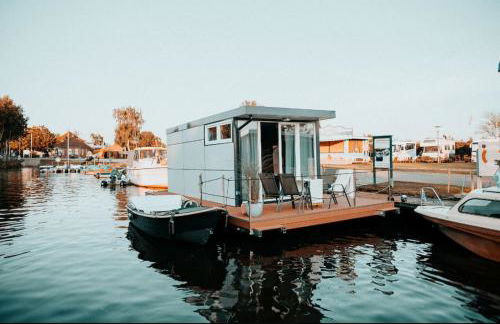 Hausboot Urlaub in Ostfriesland auf der Waterhome 1 - Foto 1