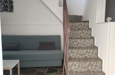 Traditional Stone House - Photo 4