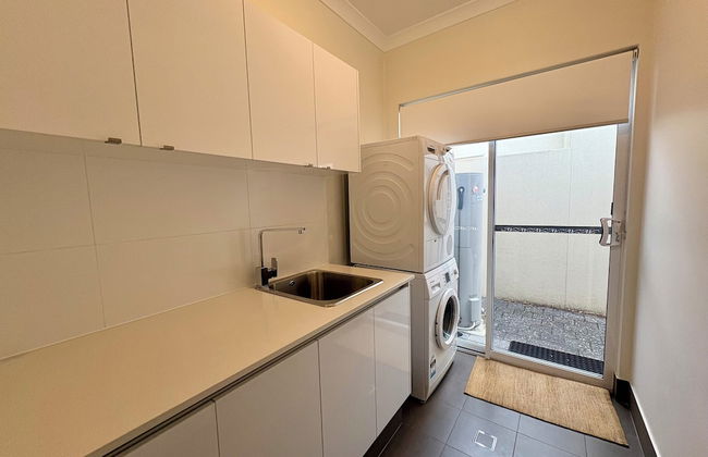 Contemporary Cove - Foto 27