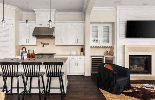 Sunset Saloon - Pool Outdoor Theater & Ping Pong - Foto 16