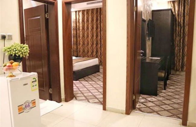 Mira Suites AlBasateen - Photo 16