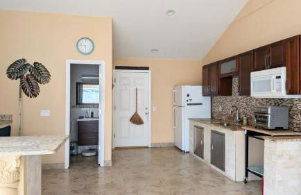3br,3ba home near Downtown and Airport, Walk to the Stadium - Foto 27
