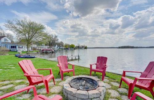 Waterfront Michigan Center Home w/ Boat Dock! - Foto 35