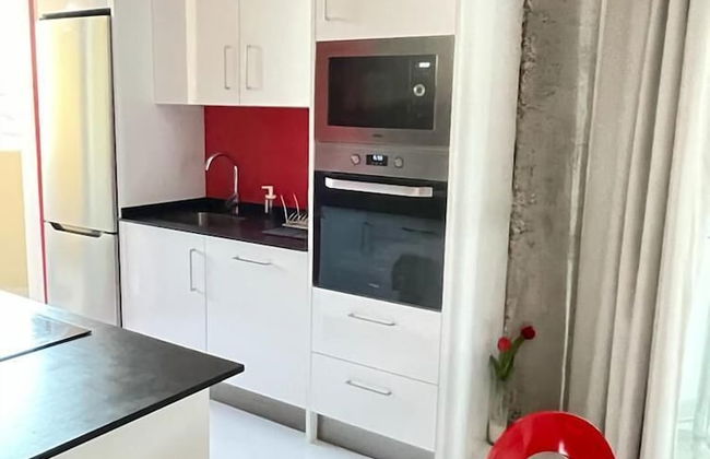 LaHola Glam Suites - Photo 38