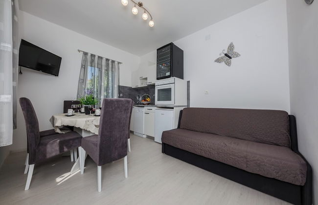 Luxury villa complex Pendolino with heated pool and jacuzzi - Foto 10