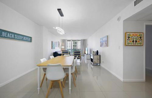 Beautiful and big Apartment by the beach - Foto 13