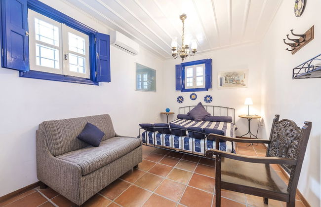 Beachfront Spetses Spectacular Fully Equipped Traditional Villa Families,groups - Photo 8