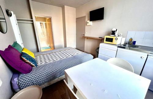 Beau Studio 2 en Centre Ville de Niort au calme proche Gare - Foto 13