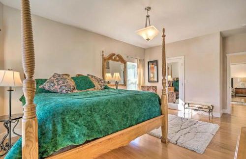 Huge Cozy Home with Many Bedrooms in Ivywild - Foto 53