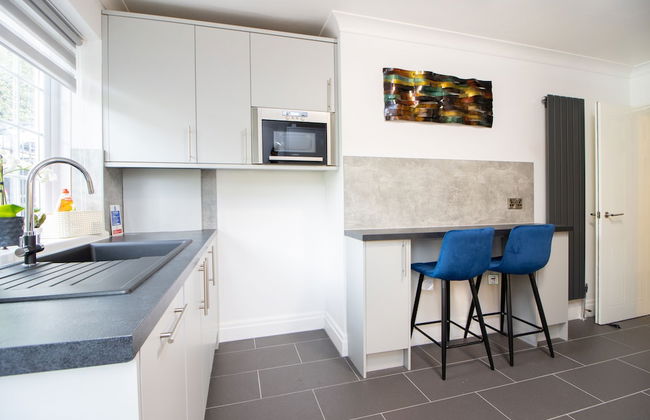 Old Lodge Apartment - Photo 13