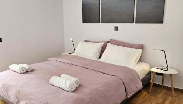 Modern Garden View Apt in Voula, Athens - Luxe - Photo 3, Garden, towels
