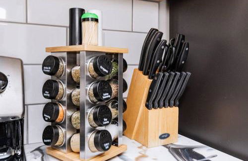 Royal Respite Green Kings and Grey Queens Hideaway! - Foto 8