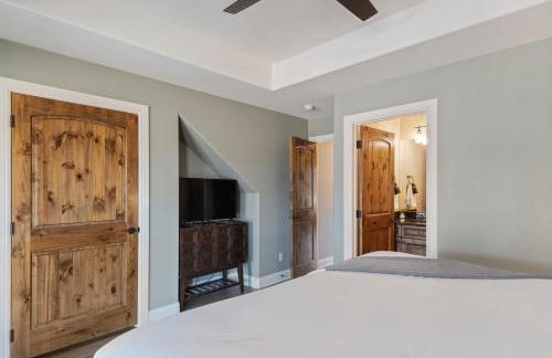 Waterfront House on Lake LBJ Cove and Concierge Services - Foto 41