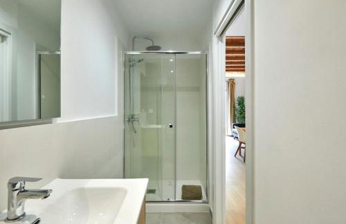 Vibrant and modern apartment - Foto 19