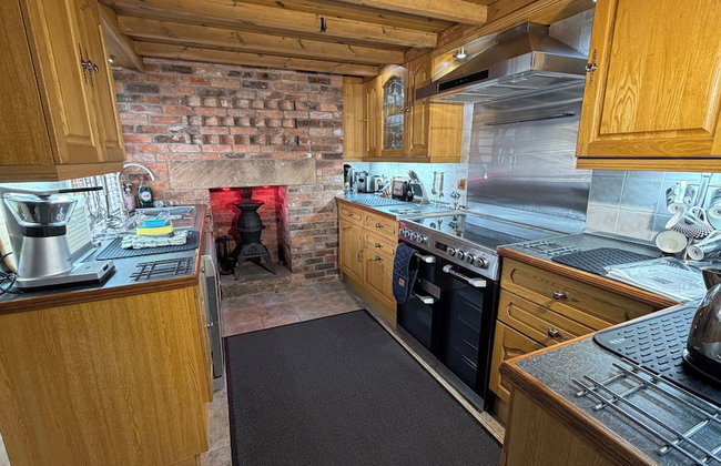 Beautiful 3 Bed Near Alton Towers, Polar Bears, Peak District - Foto 16