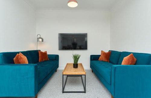 Bonchurch Court - A Stylish 3 Bed Apartment- Nr Ventnor with Large Outside Terrace & Parking - Dog Friendly - The Perfect Choice For Couples, Friends & Families - 5 Mins To Beach - Managed By Greenstay Serviced Accommodation - Foto 19