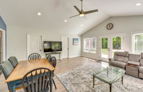 Walk to Restaurants Bluffton Retreat with Patio - Photo 11