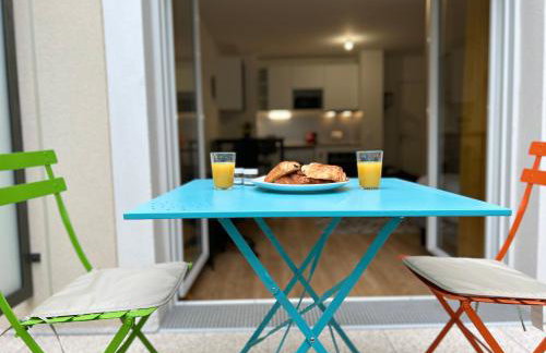 Studio Spacieux 4 Personnes avec Terrasse privée & Bureau - Gare à 4min, Paris en 30min - Foto 2