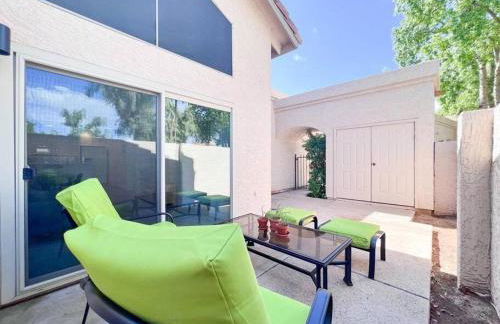 Serene Town home in Chandler with pool - Foto 32