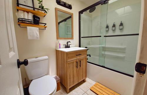 Yosemite Gateway Cottage - King Suite - Mountain Views - Foto 5