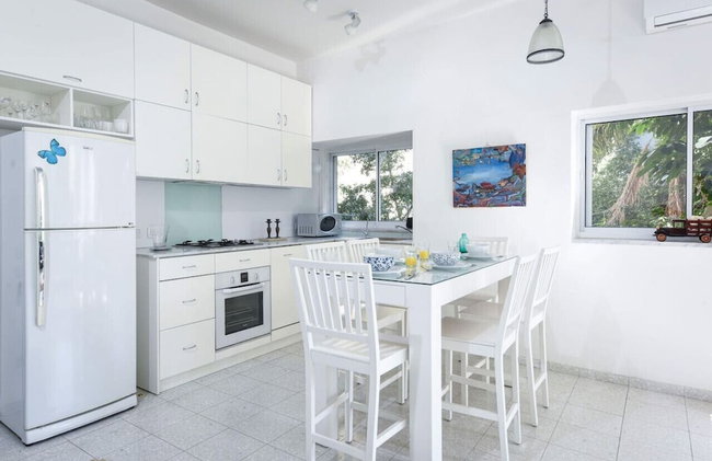 Tranquil Garden Retreat by Sea N Rent - Foto 10
