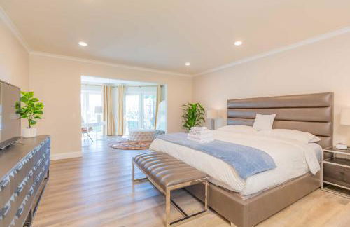 Luxury Pool Home in Glendora Foothills Retreat - Photo 48