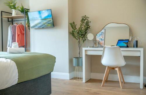 Edgeware Home 4 Bedroom House-Free Parking - Foto 40