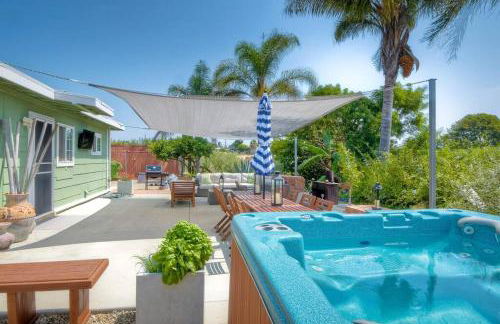 Nice home, Ocean views, and open space views. - Photo 29