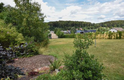 Holiday Home in Forest with Terrace & BBQ - Foto 82