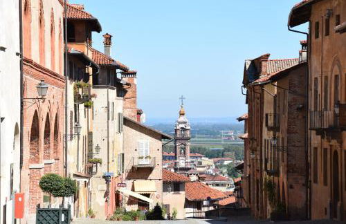Saluzzo Historic Center Apartment - Foto 28