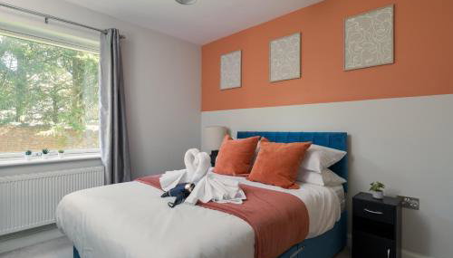 Perfect for Silverstone - Stylish 2BR - Free Parking - Foto 5, towels