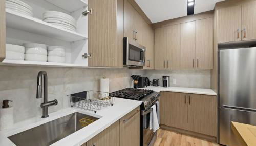 Luxury Brand New 3BED Gem 20 Minutes to NYC - Photo 5