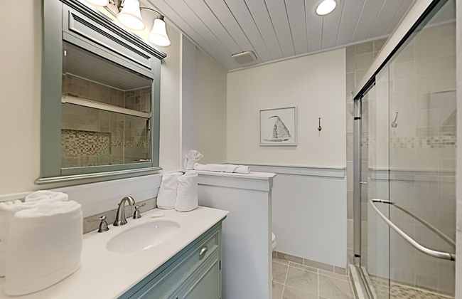 Shoreline Garden Townhomes #31 - Linger Longer - Foto 15