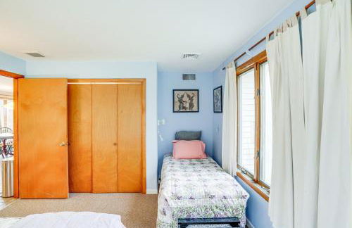 Hawley Home with Deck 4 Mi to Berkshire East Resort - Foto 15