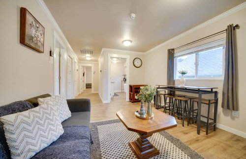 2 Mi to Lumen Field! 2nd-Floor Apartment with Deck - Foto 2