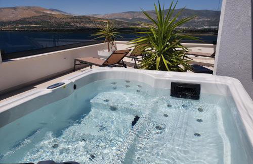 Luxury Villa Sun Stone heated pool & whirlpool - Foto 14