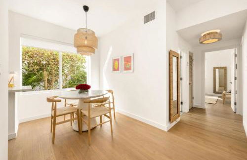 Lux Designer Apt 2BR and 2BA in the Heart of MIA Beach - Foto 6