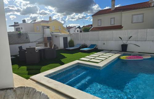 Moradia - Brejos - Azeitao - Foto 1